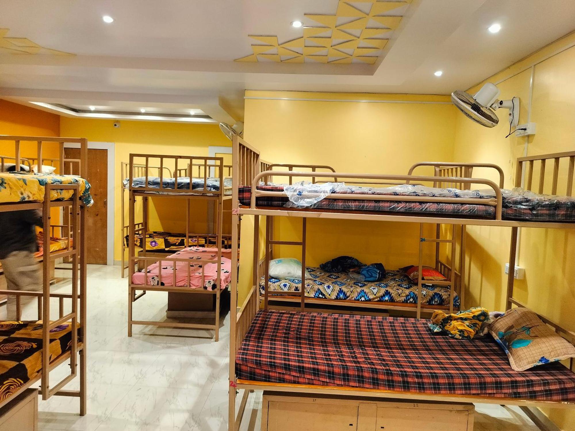 Sri Durga Jatri Nibasa Albergue Brahmapur Exterior foto